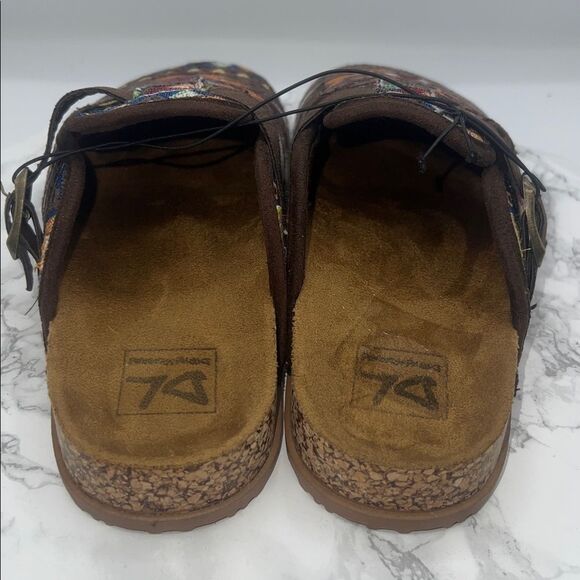 DIRTY LAUNDRY Bebidas Multicolor Southwestern Design Clogs-6.5 NEW! - Picture 4 of 8